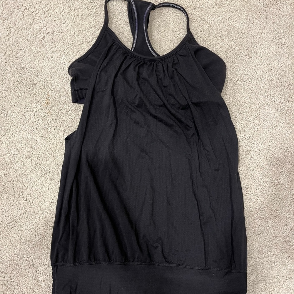 Lululemon No Limit Tank